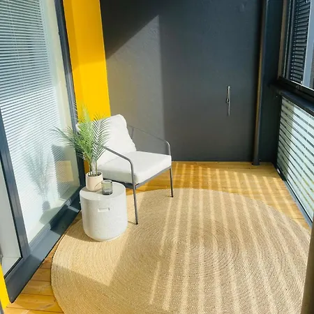 Valoisa Ja Viihtyisae Asunto * ヴァンター